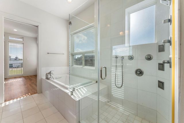 1616 Edwards Street A, Houston, TX 77007