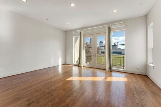 1616 Edwards Street A, Houston, TX 77007