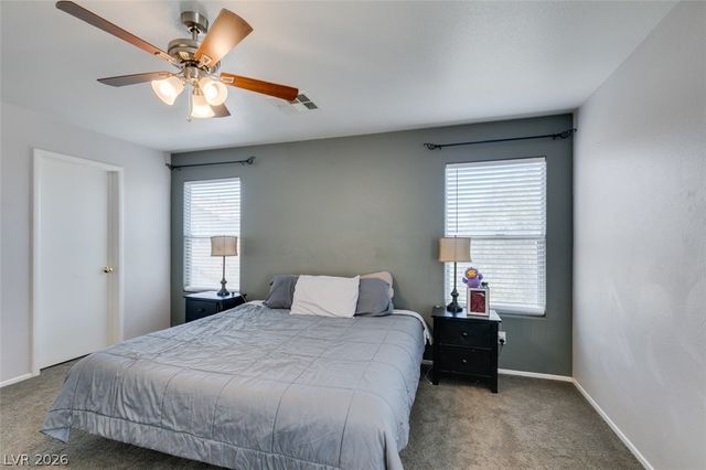 9557 Green Spruce Street, Las Vegas, NV 89123