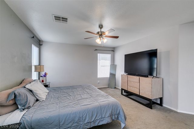 9557 Green Spruce Street, Las Vegas, NV 89123