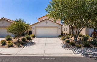 9557 Green Spruce Street, Las Vegas, NV 89123