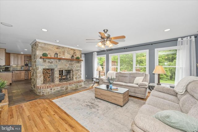 18400 NEW CUT RD, Mount Airy, MD 21771