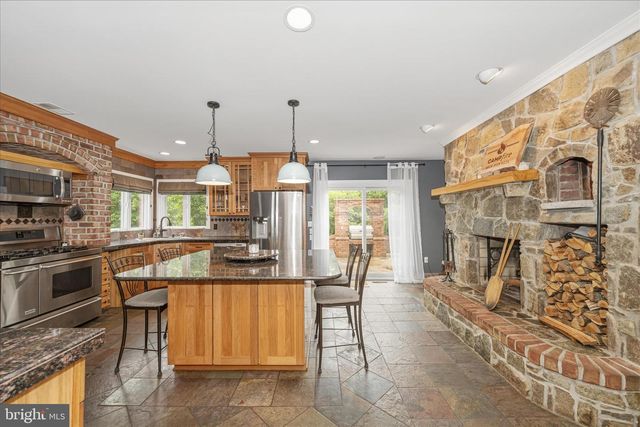 18400 NEW CUT RD, Mount Airy, MD 21771