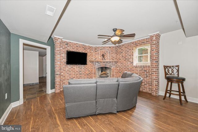 18400 NEW CUT RD, Mount Airy, MD 21771