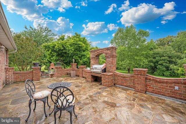 18400 NEW CUT RD, Mount Airy, MD 21771