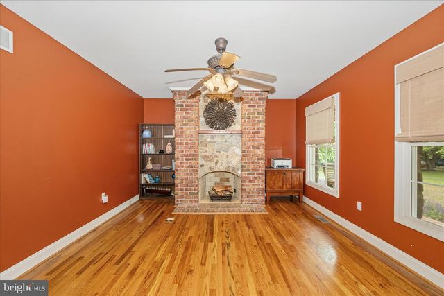 18400 NEW CUT RD, Mount Airy, MD 21771
