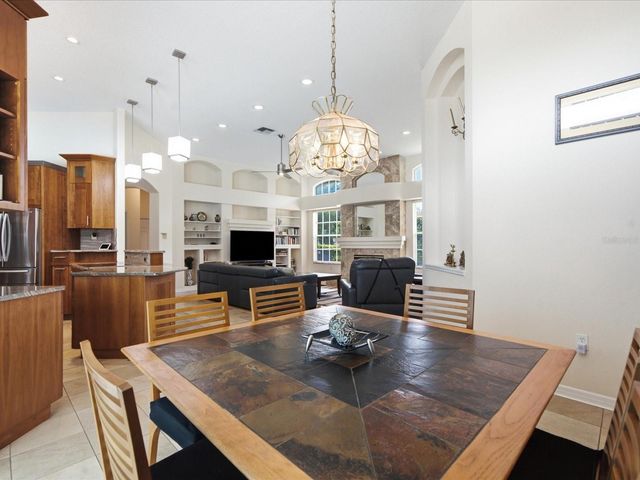 18621 AVENUE CAPRI, Lutz, FL 33558
