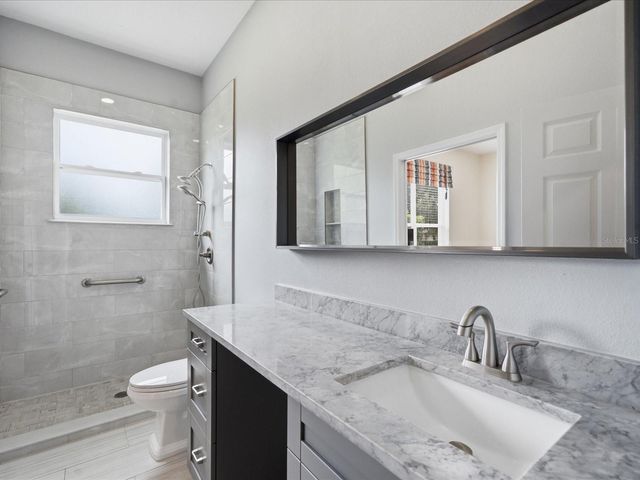 18621 AVENUE CAPRI, Lutz, FL 33558