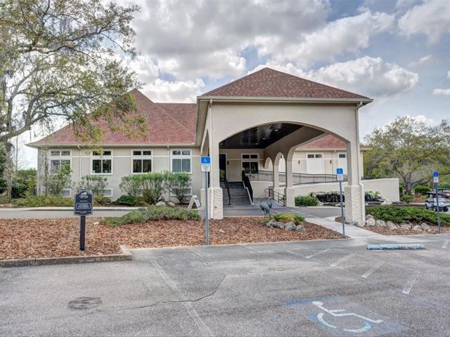18621 AVENUE CAPRI, Lutz, FL 33558
