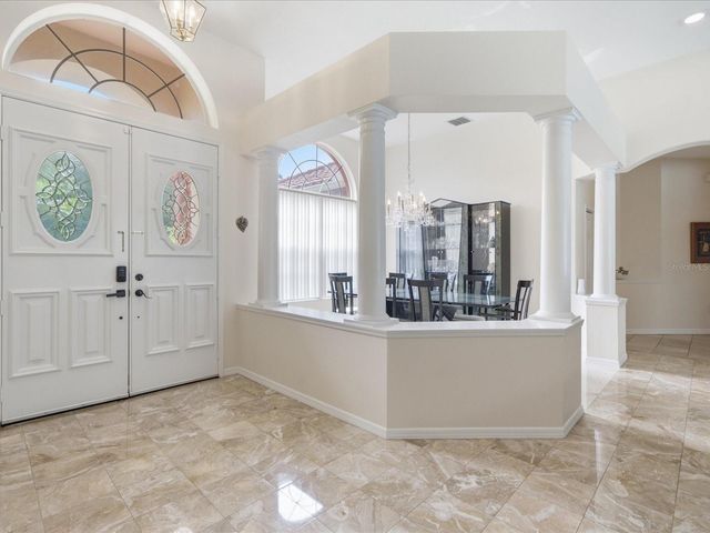 18621 AVENUE CAPRI, Lutz, FL 33558