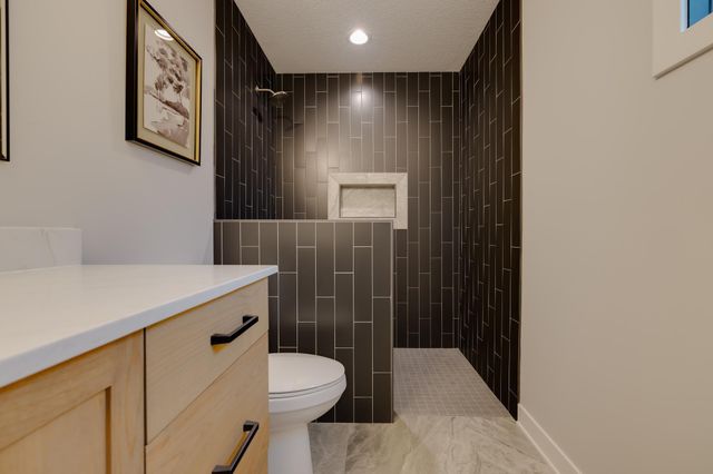 1824 Brandt Drive NE, Byron, MN 55920