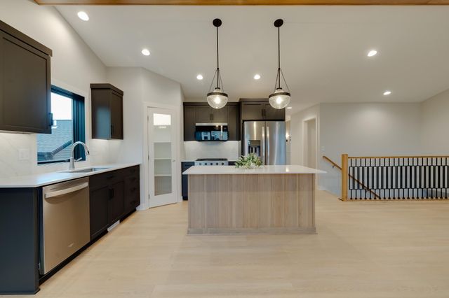 1824 Brandt Drive NE, Byron, MN 55920