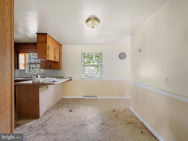 46 HARROW PL, Charles Town, WV 25414