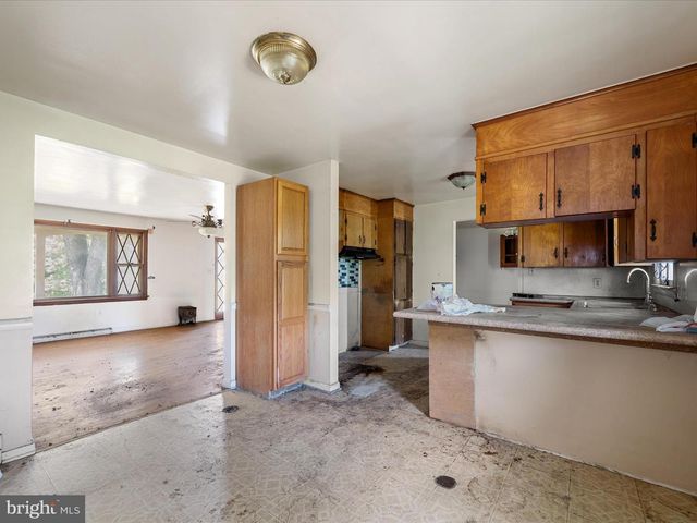 46 HARROW PL, Charles Town, WV 25414