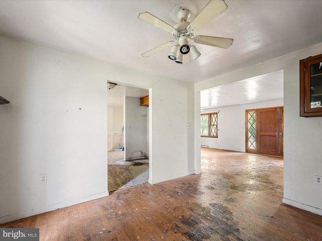 46 HARROW PL, Charles Town, WV 25414