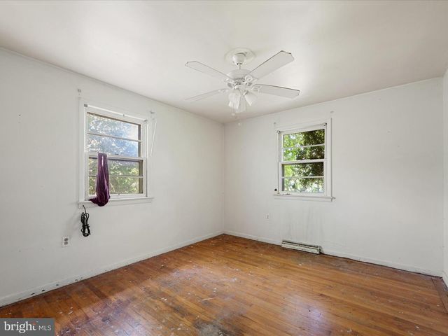 46 HARROW PL, Charles Town, WV 25414