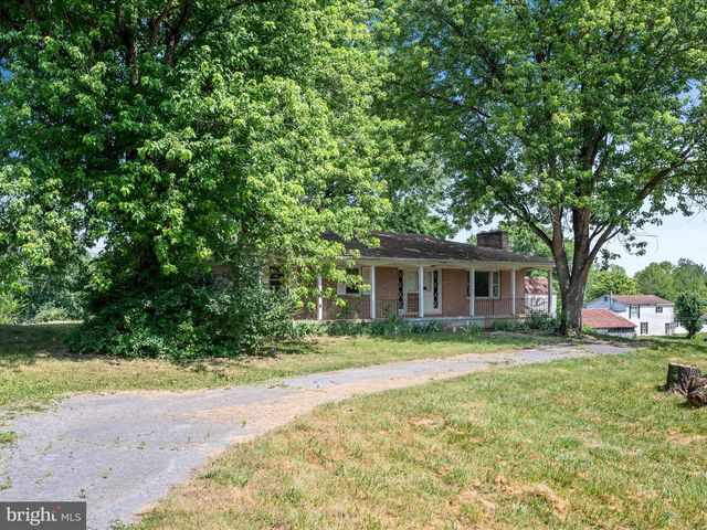 46 HARROW PL, Charles Town, WV 25414