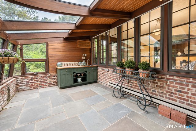 1716 Shippan Avenue, Stamford, CT 06902