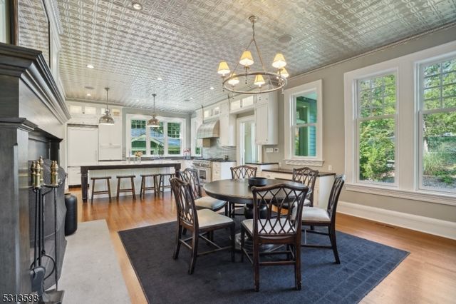 40 Highland Ave, Millburn Twp., NJ 07078