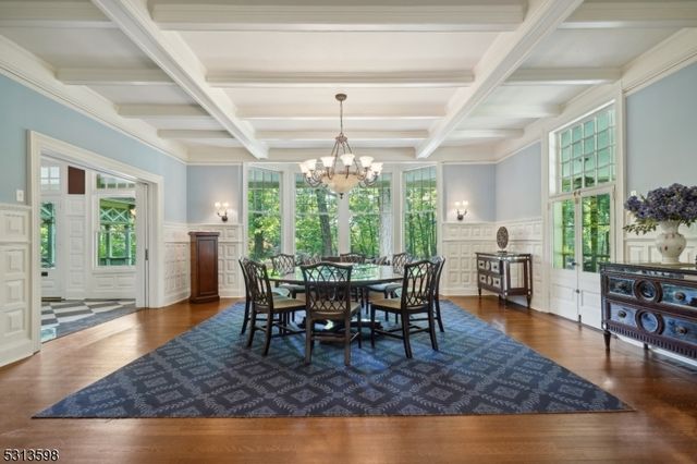 40 Highland Ave, Millburn Twp., NJ 07078