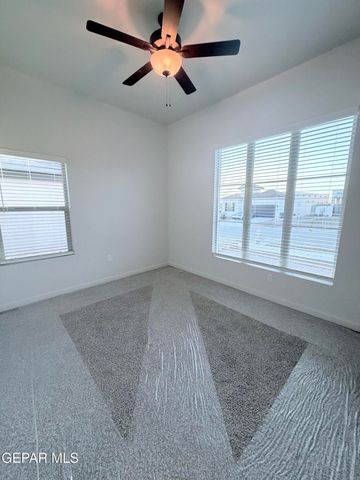 212 FARNBOROUGH Street, El Paso, TX 79928