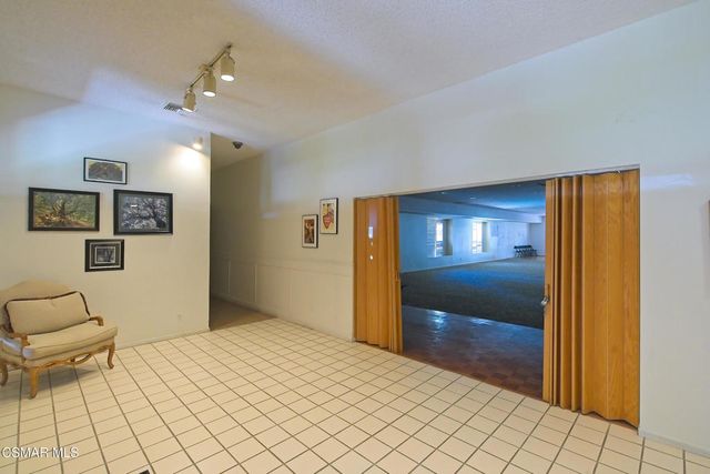 193 Little John Lane, Westlake Village, CA 91361