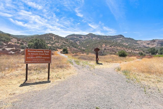 193 Little John Lane, Westlake Village, CA 91361
