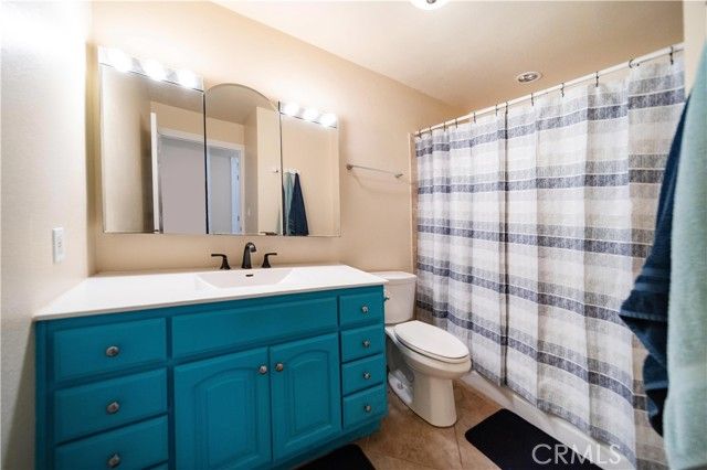 529 Sandalwood, Escondido, CA 92027