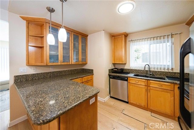 529 Sandalwood, Escondido, CA 92027