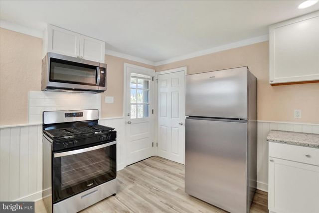1229 W POPLAR ST, York, PA 17404