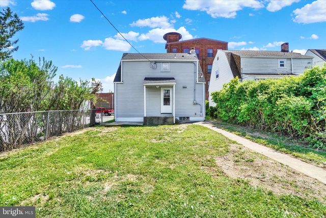 1229 W POPLAR ST, York, PA 17404