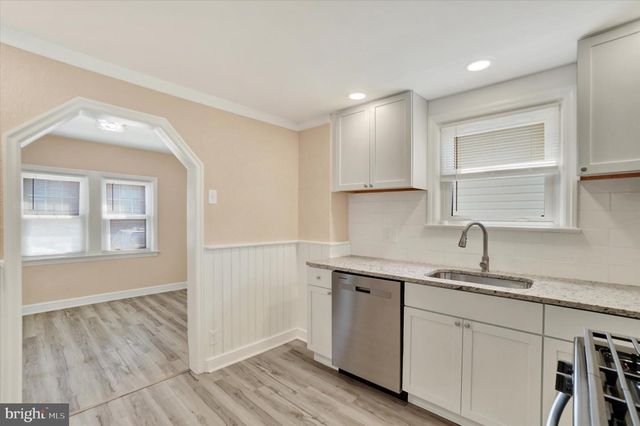 1229 W POPLAR ST, York, PA 17404