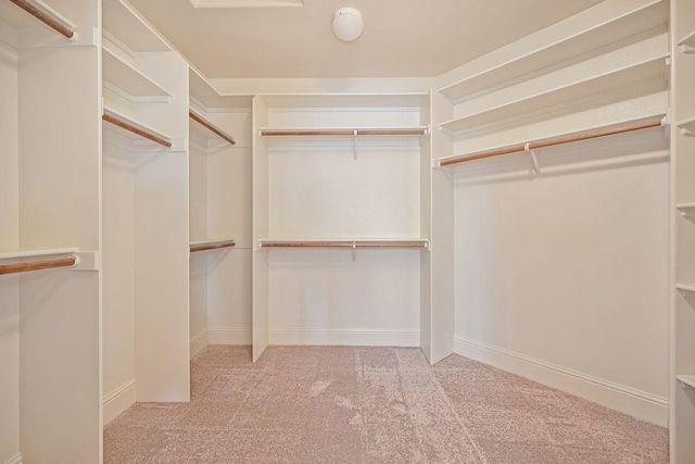 7688 Marina Cove Dr, Sacramento, CA 95831