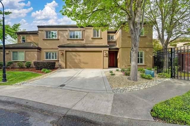 7688 Marina Cove Dr, Sacramento, CA 95831