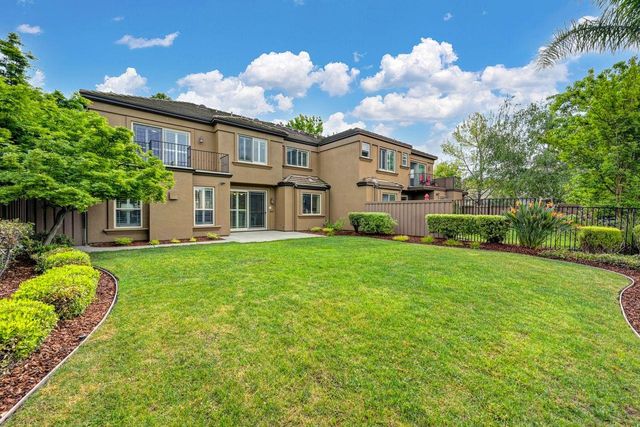 7688 Marina Cove Dr, Sacramento, CA 95831