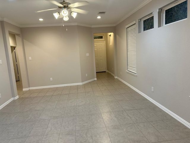 2209 Windy Grove Drive, Texas City, TX 77568