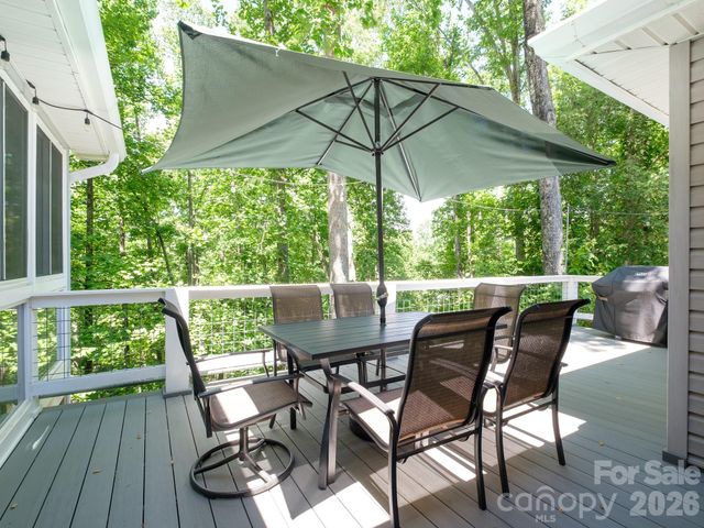 30 Cherokee Trail, Fletcher, NC 28732