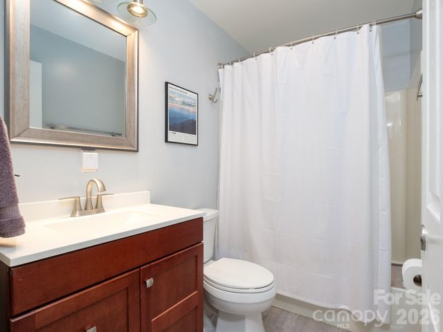 30 Cherokee Trail, Fletcher, NC 28732