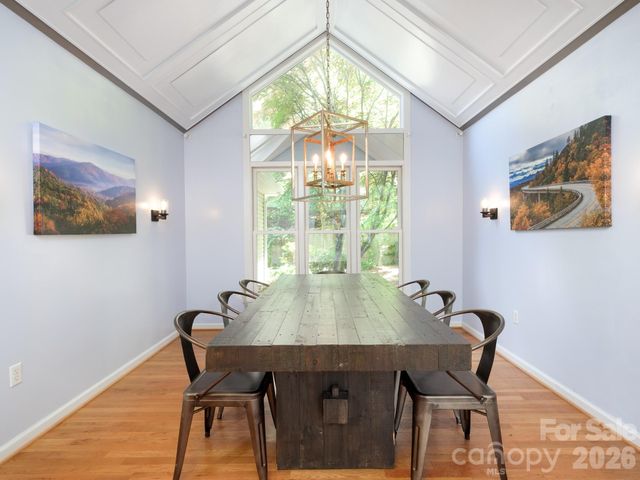 30 Cherokee Trail, Fletcher, NC 28732