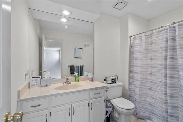 11332 KING Street, Overland Park, KS 66210