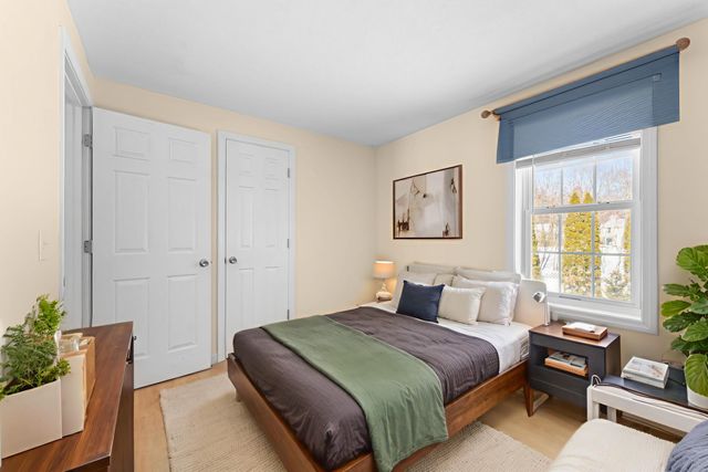 46 Dorothy Drive, Epping, NH 03042