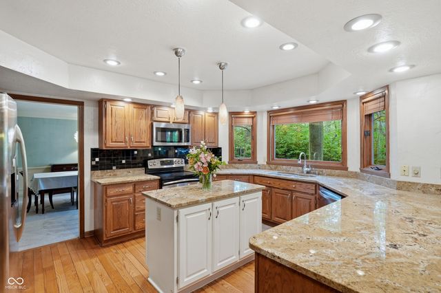 1007 Larkspur Circle, Carmel, IN 46033
