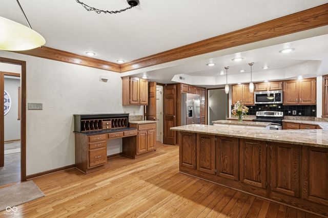 1007 Larkspur Circle, Carmel, IN 46033
