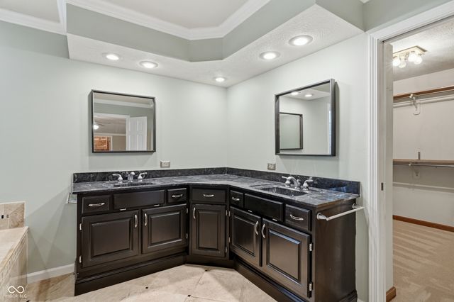 1007 Larkspur Circle, Carmel, IN 46033