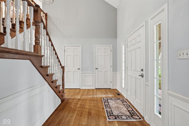 1007 Larkspur Circle, Carmel, IN 46033