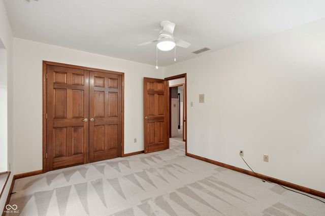 1007 Larkspur Circle, Carmel, IN 46033