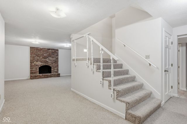 1007 Larkspur Circle, Carmel, IN 46033