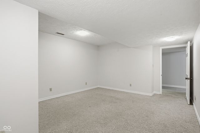 1007 Larkspur Circle, Carmel, IN 46033