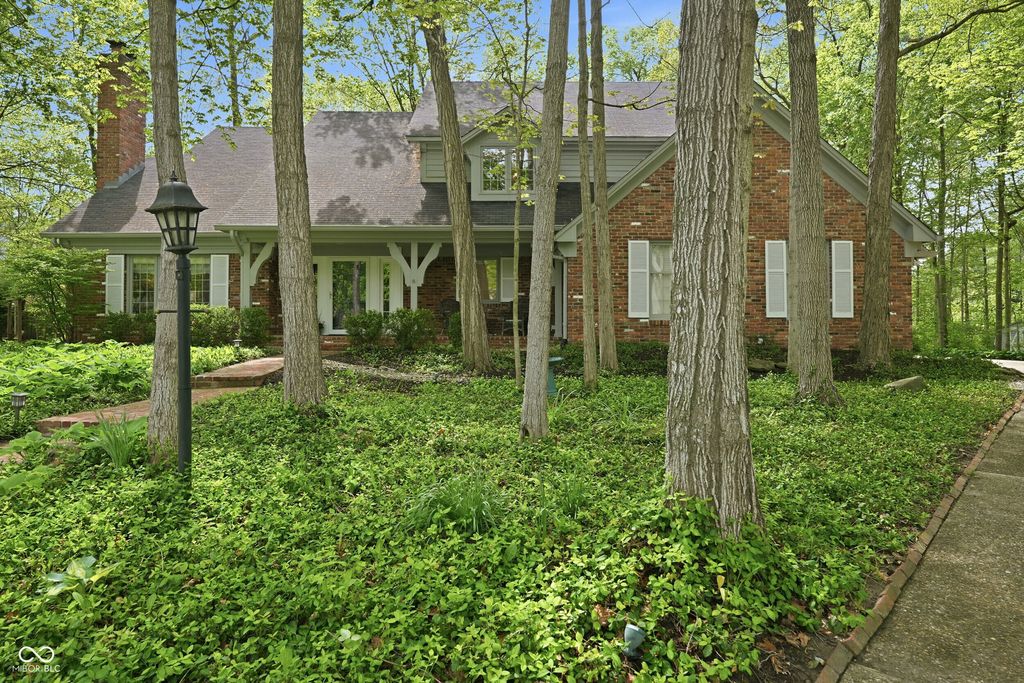 1007 Larkspur Circle, Carmel, IN 46033