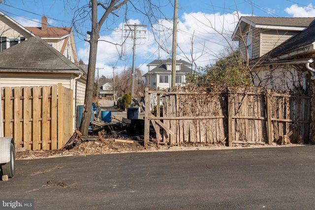 4906 HARFORD RD, Baltimore, MD 21214